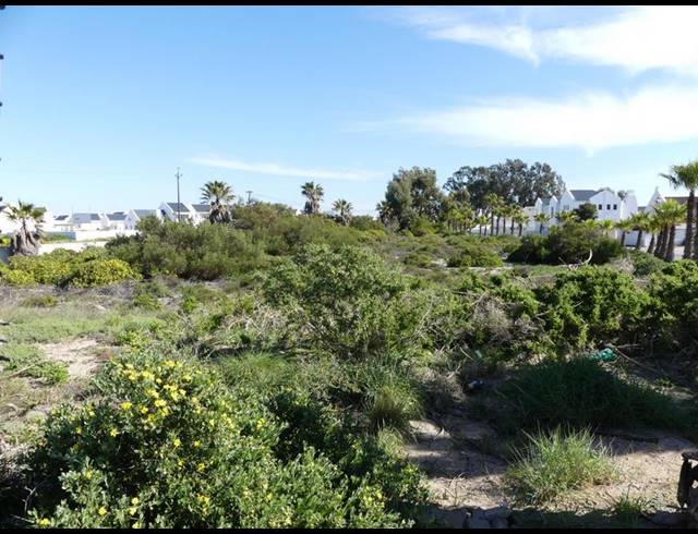 LAND FOR SALE IN GOLDEN MILE